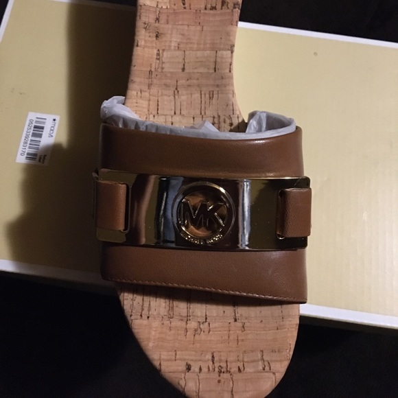Brand new slides - Picture 1 of 3